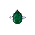 Sterling silver pear shaped emerald ring