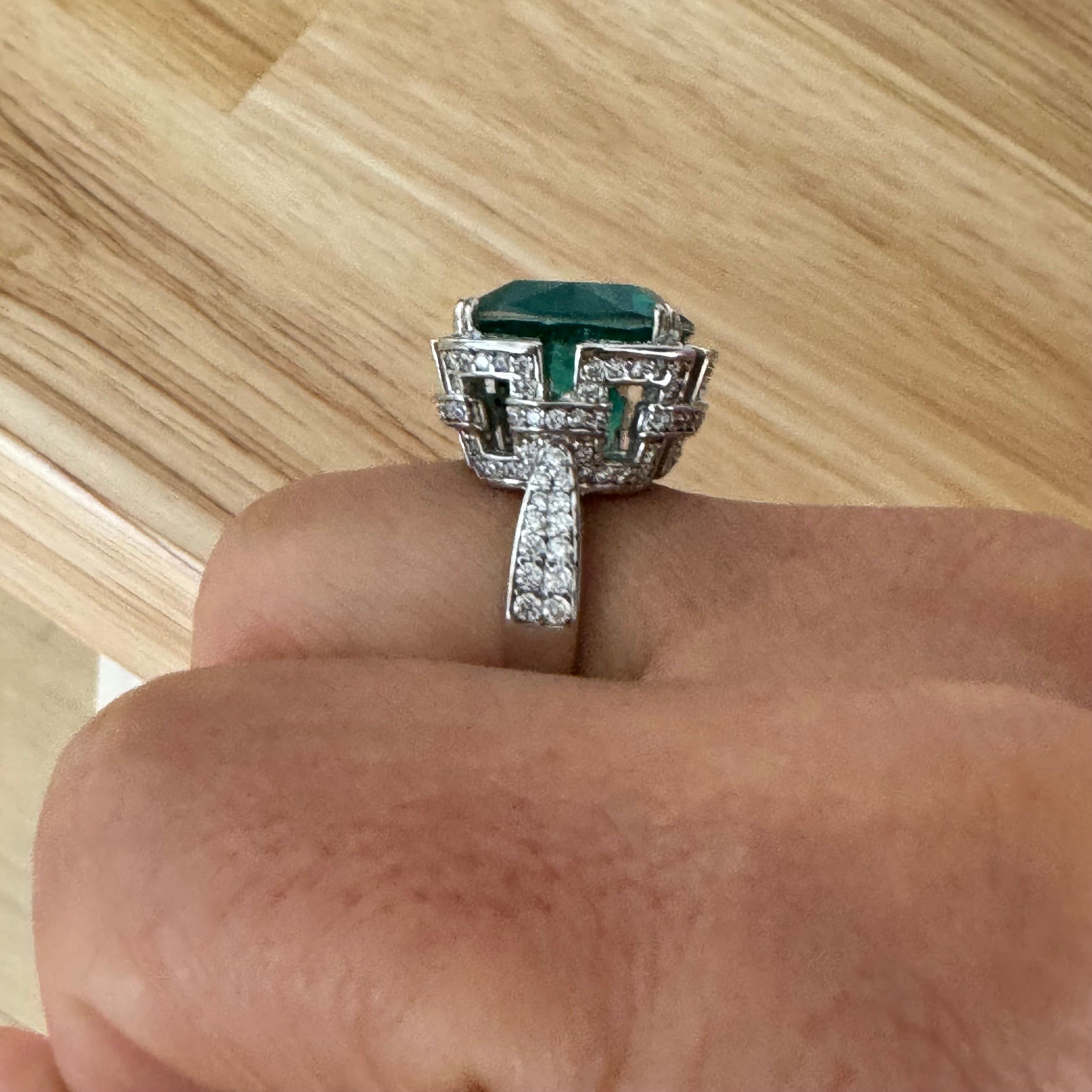 Sterling silver cushion cut emerald statement ring