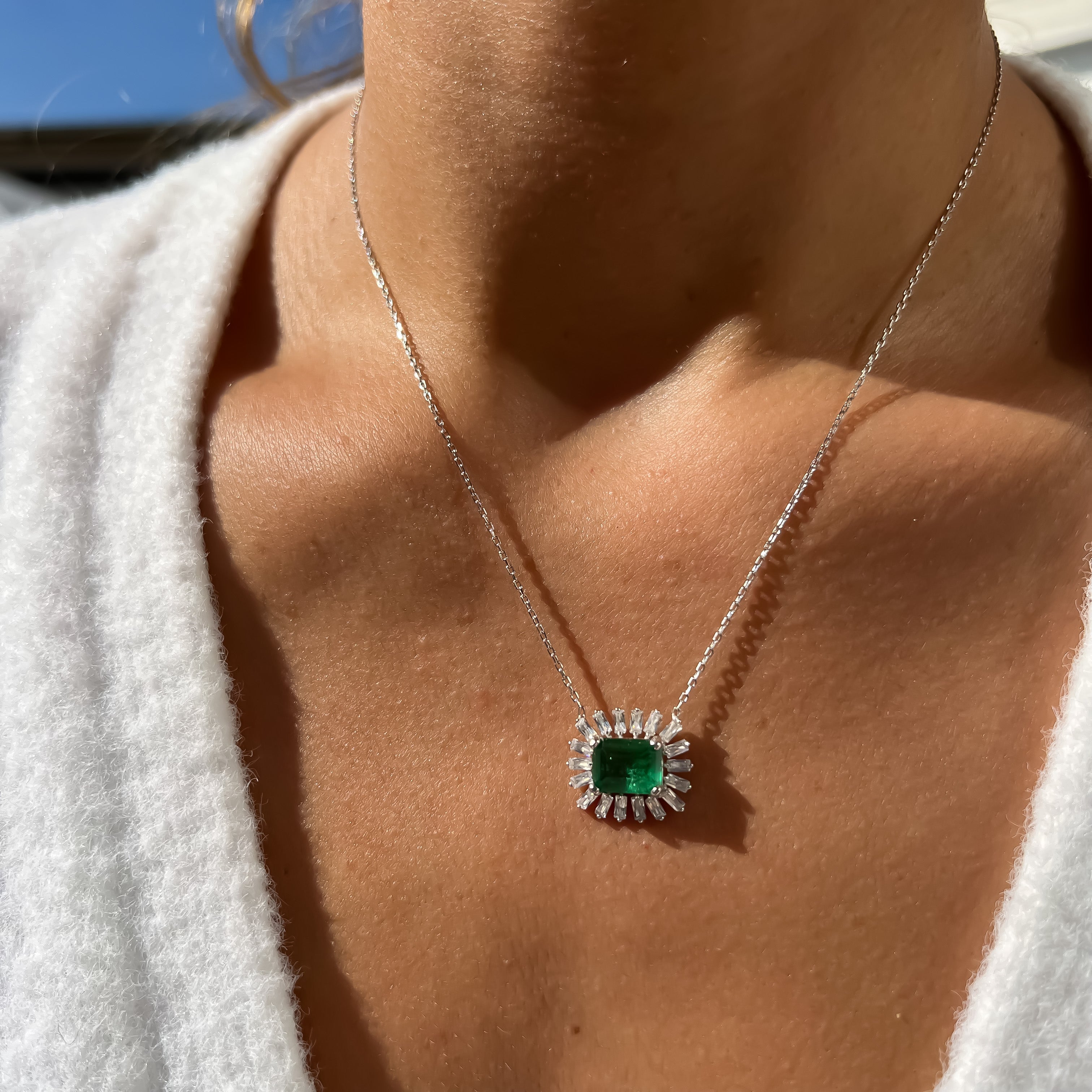 “Soleil” Sterling silver emerald necklace