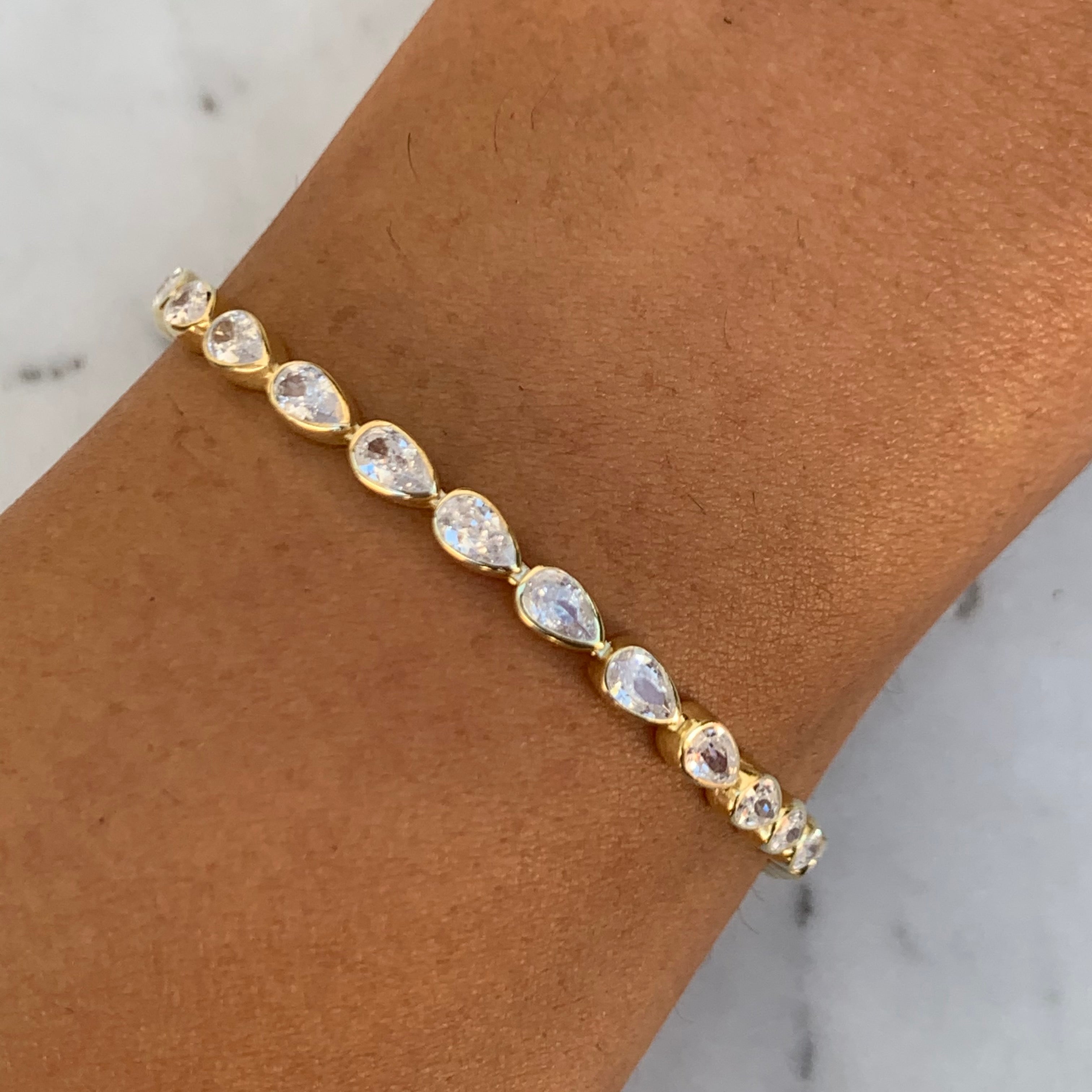 Gold plated silver cz diamond pear shape bracelet