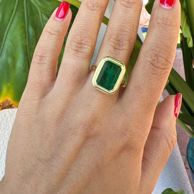 Silver gold plated large emerald cocktail ring – Gemma Azzurro