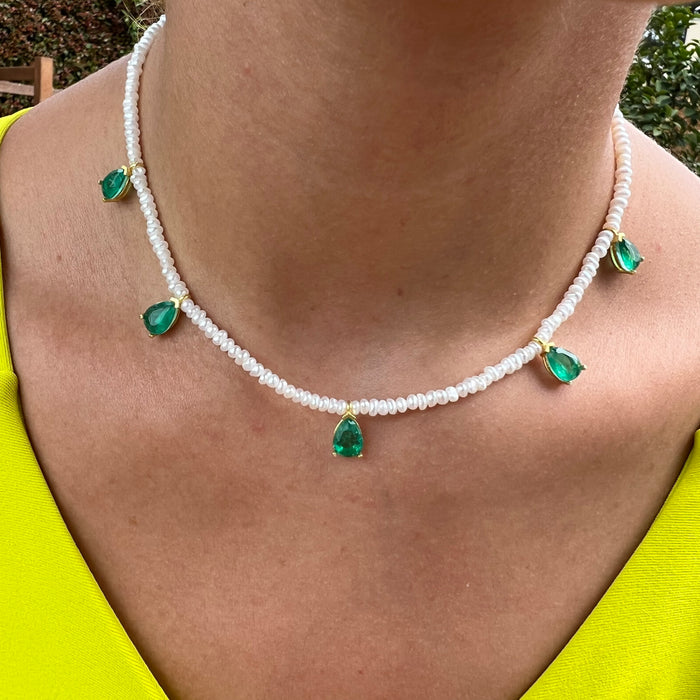 Natural pearl beaded emerald drops necklace