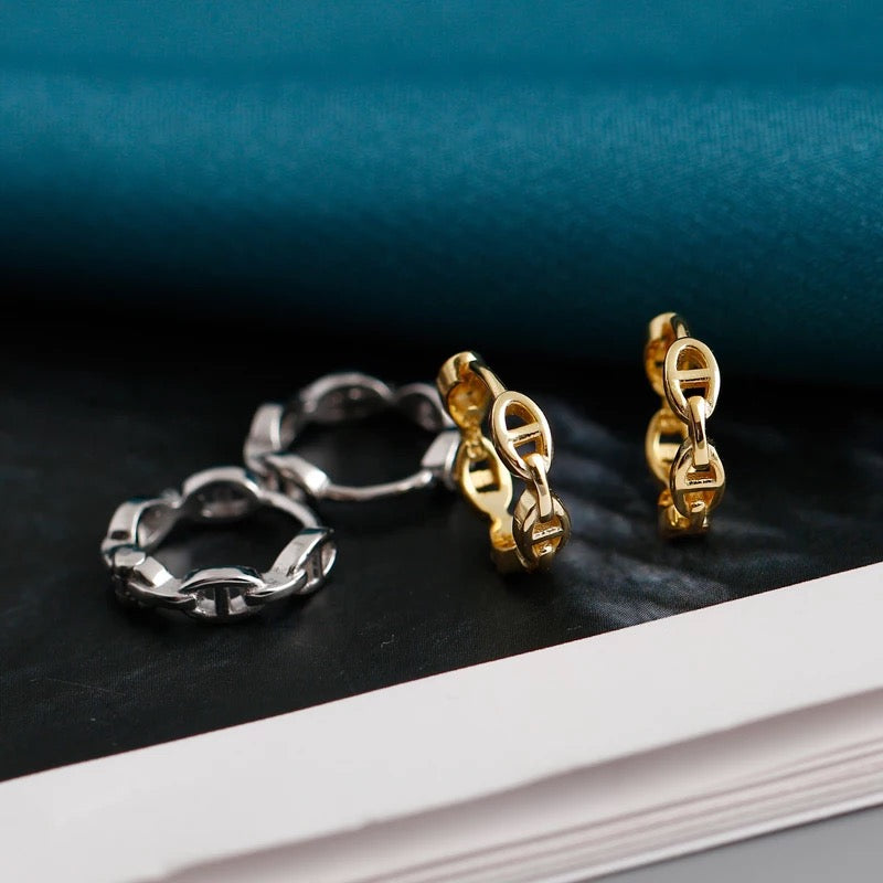 Silver 18k gold plated horsebit huggie hoops