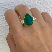 Sterling silver pear shaped emerald ring